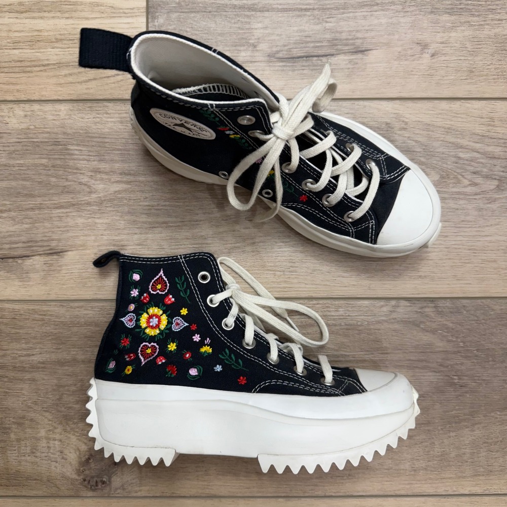 Converse Run Star Hike Hi Black Floral Heart Embroidered Platform Festival 7.5